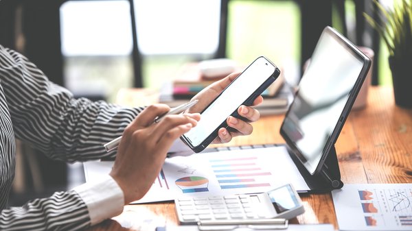 5 raisons de choisir un traducteur assermenté pour vos textes